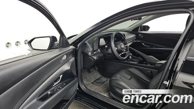 Hyundai Avante CN7 — Фото автомобиля 15