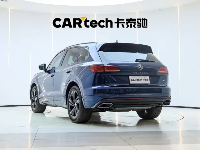 Volkswagen Touareg — Фото автомобиля 5