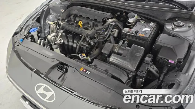 Hyundai Avante — Фото автомобиля 6