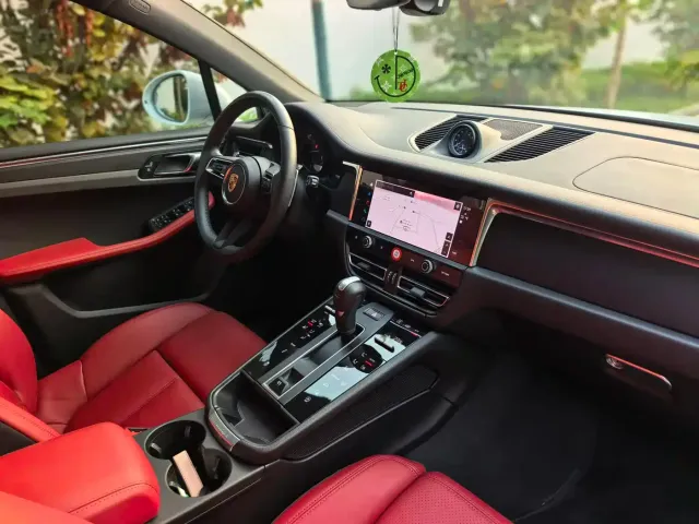 Porsche Macan — Фото автомобиля 7