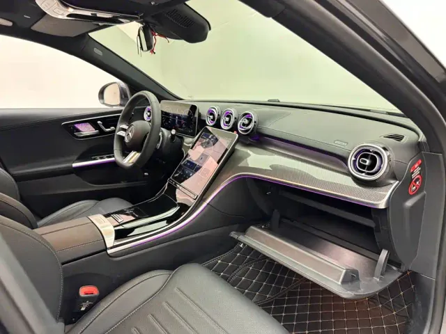 Mercedes-Benz C-Class — Фото автомобиля 11