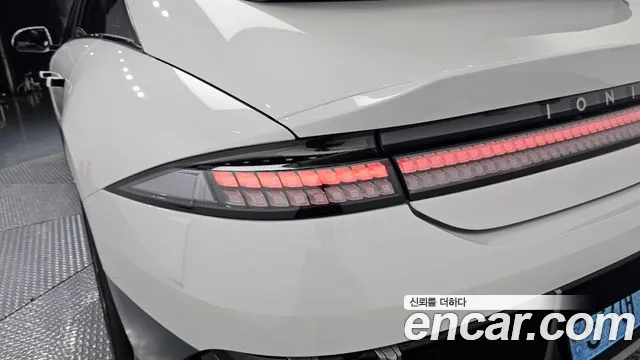 Hyundai Ioniq6 Long Range AWD — Фото автомобиля 19