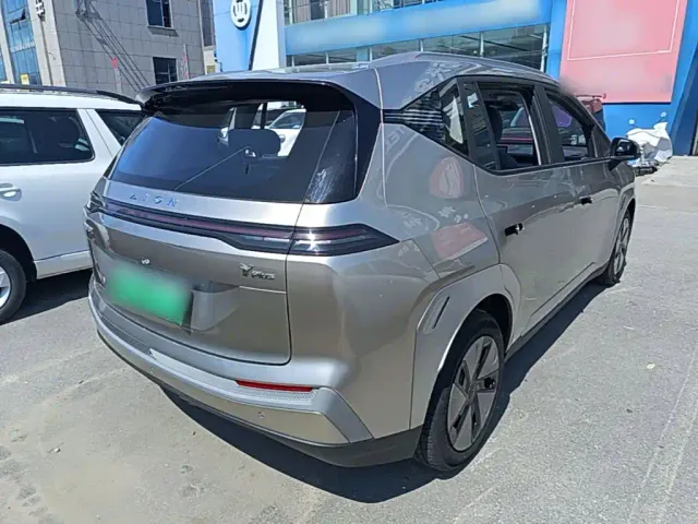 GAC Aion Y — Фото автомобиля 4