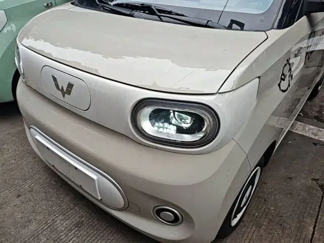 Wuling Hongguang Mini EV — Фото автомобиля 17
