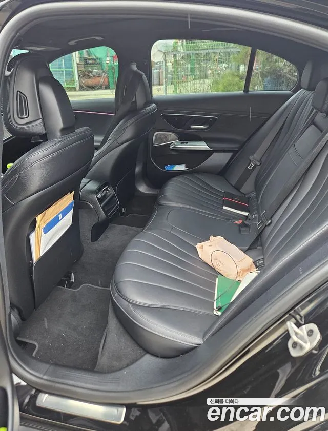 Mercedes-Benz E-Class W214 — Фото автомобиля 10