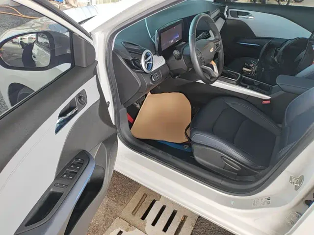 Chevrolet Monza — Фото автомобиля 15