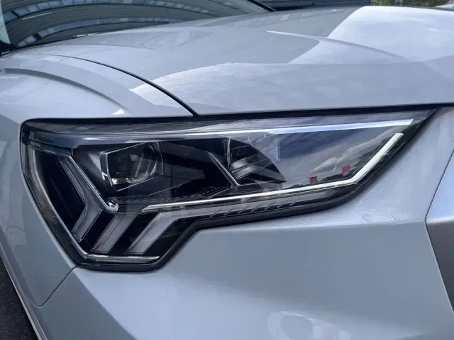 Audi Q3 — Фото автомобиля 16
