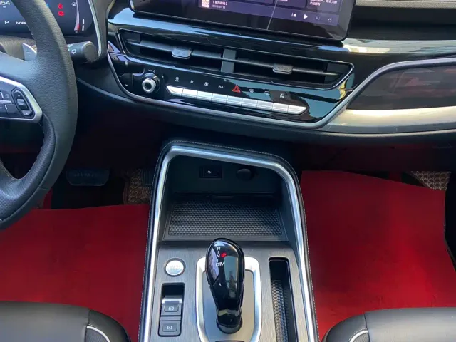 Haval H6 — Фото автомобиля 19