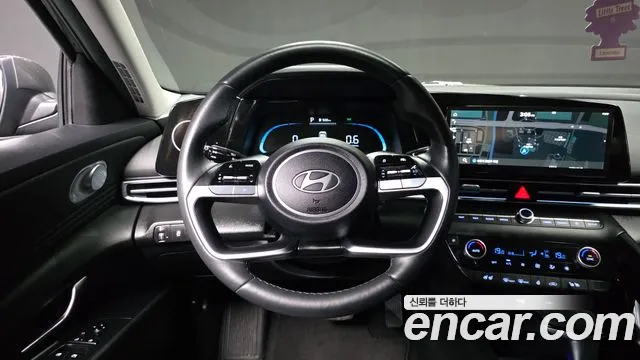 Hyundai Avante — Фото автомобиля 19