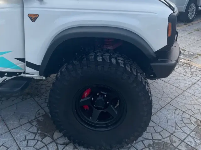 Ford Bronco — Фото автомобиля 30
