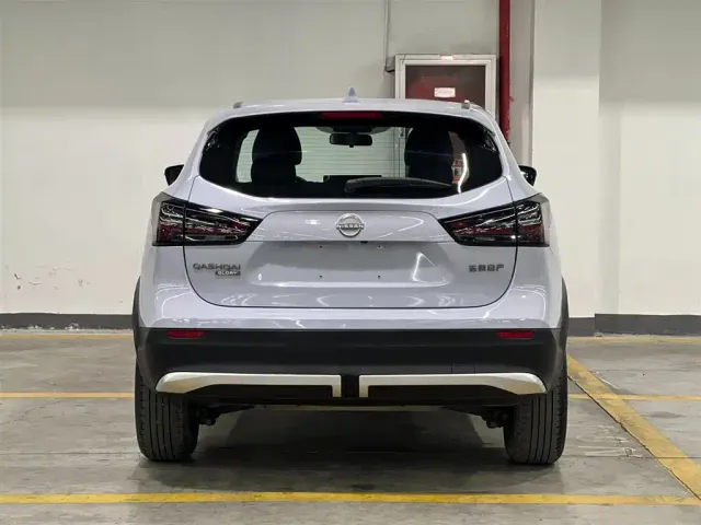 Nissan Qashqai — Фото автомобиля 6