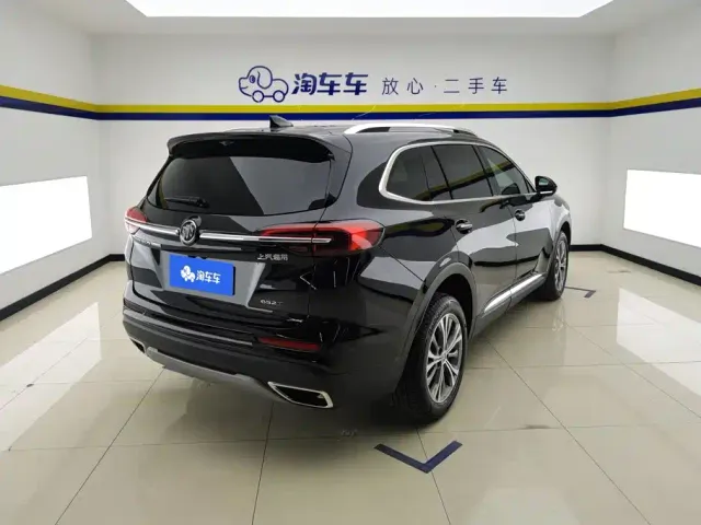 Buick Envision Plus — Фото автомобиля 3