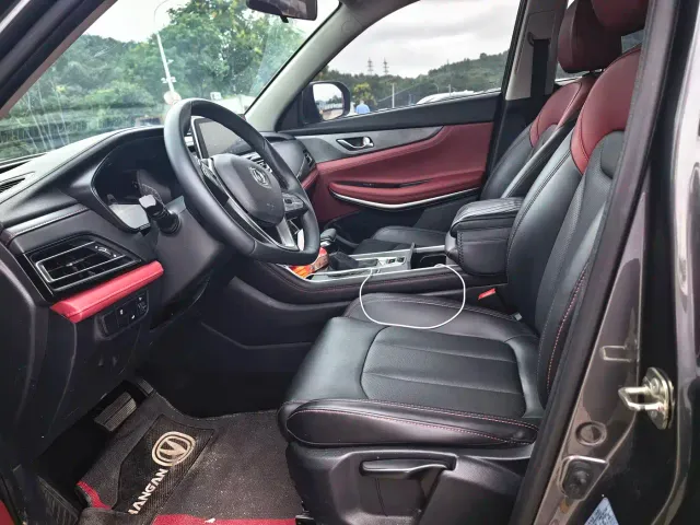 Changan CS75 — Фото автомобиля 7