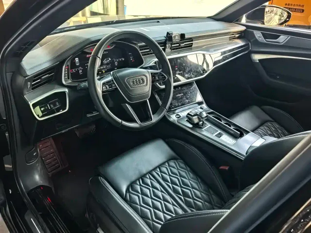 Audi A6L — Фото автомобиля 7