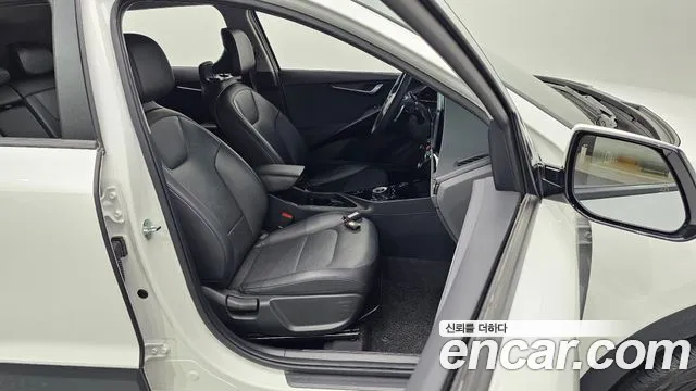 Kia Niro The All New Niro Prestige — Фото автомобиля 10