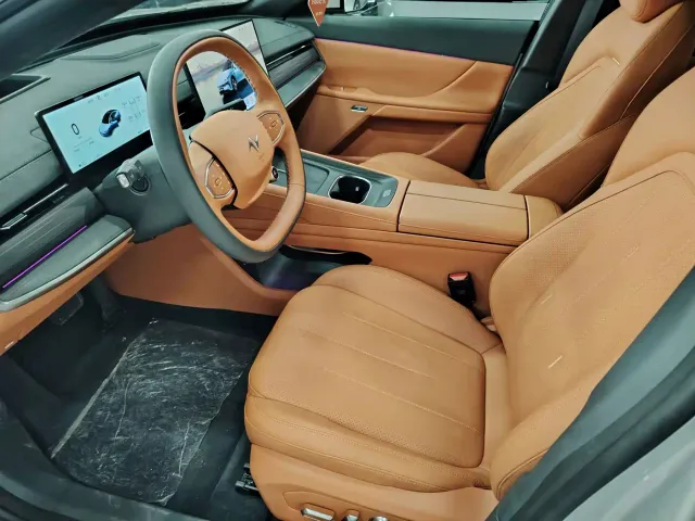 Dongfeng eπ 007 — Фото автомобиля 7