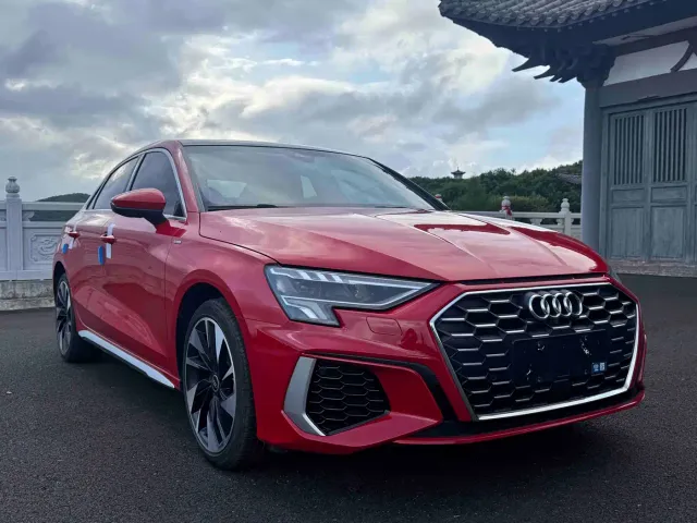 Audi A3 — Фото автомобиля 3