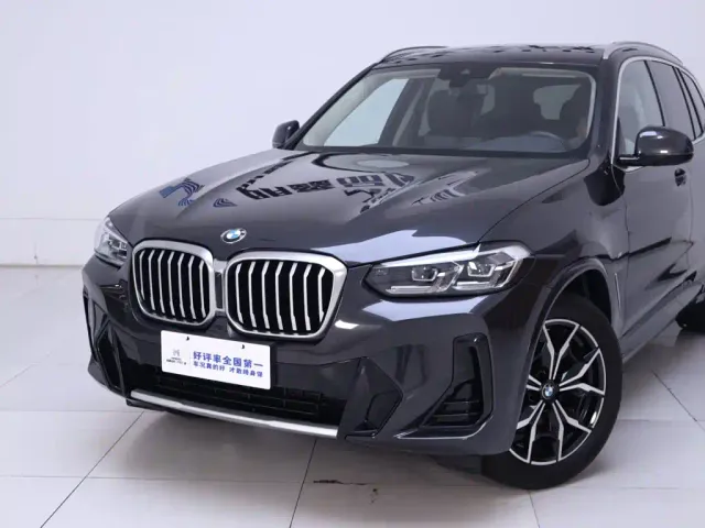 BMW X3 — Фото автомобиля 3