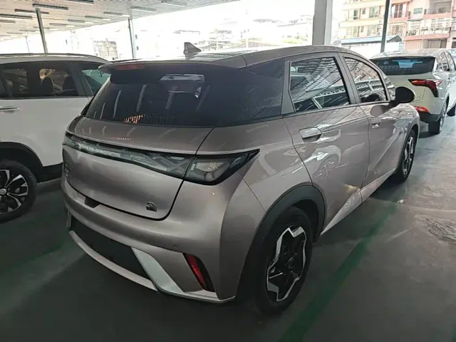 BYD Dolphin — Фото автомобиля 6