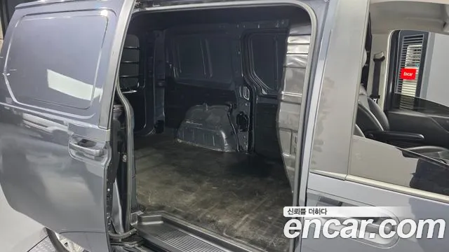 Hyundai Staria — Фото автомобиля 18
