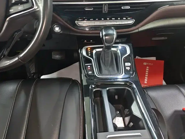 GAC Trumpchi M6 — Фото автомобиля 13