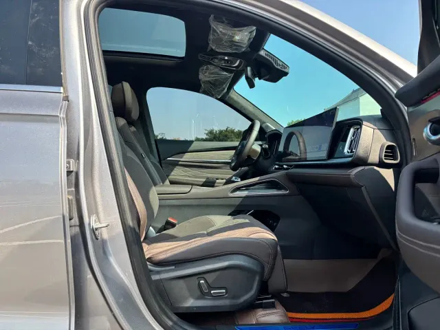 Geely Xingyue L — Фото автомобиля 11