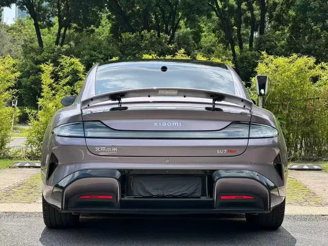 Xiaomi SU7 — Фото автомобиля 5
