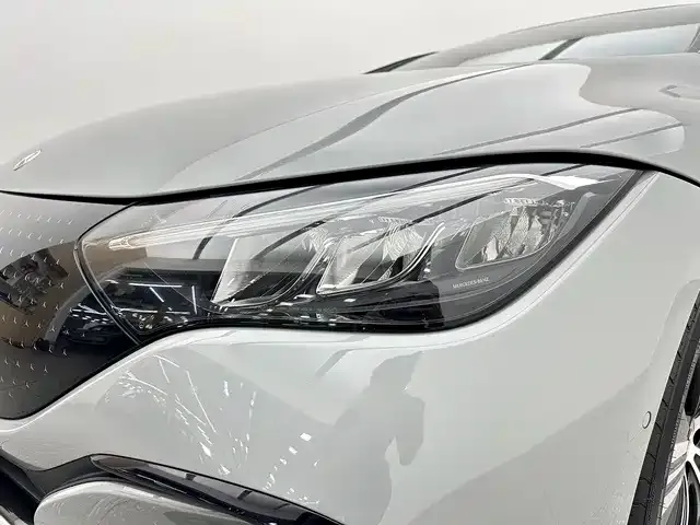 Mercedes-Benz EQE — Фото автомобиля 18