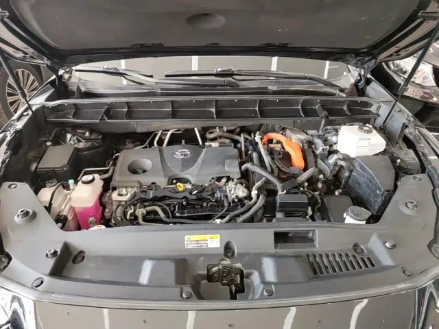 Toyota Highlander — Фото автомобиля 19