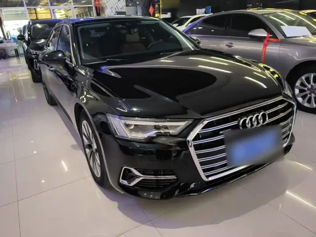 Audi A6L — Фото автомобиля 3