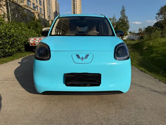 Фотография автомобиля — Wuling Hongguang Mini EV