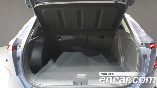 Hyundai Kona SX2 — Фото автомобиля 17