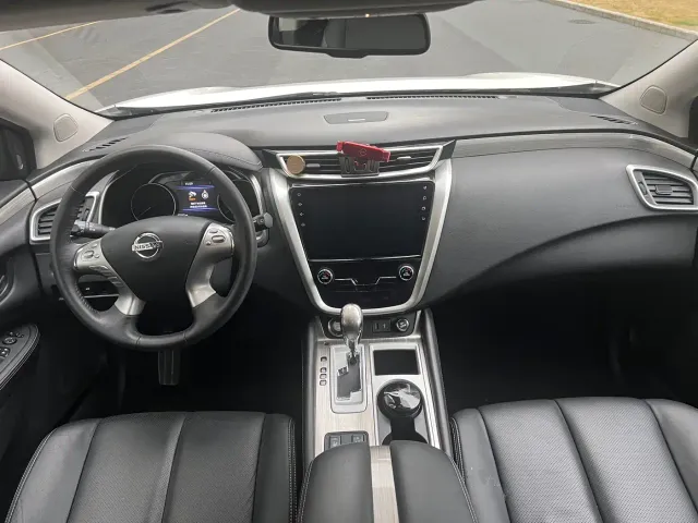 Nissan Murano — Фото автомобиля 12