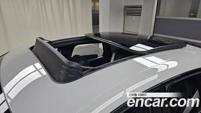Porsche Macan — Фото автомобиля 30