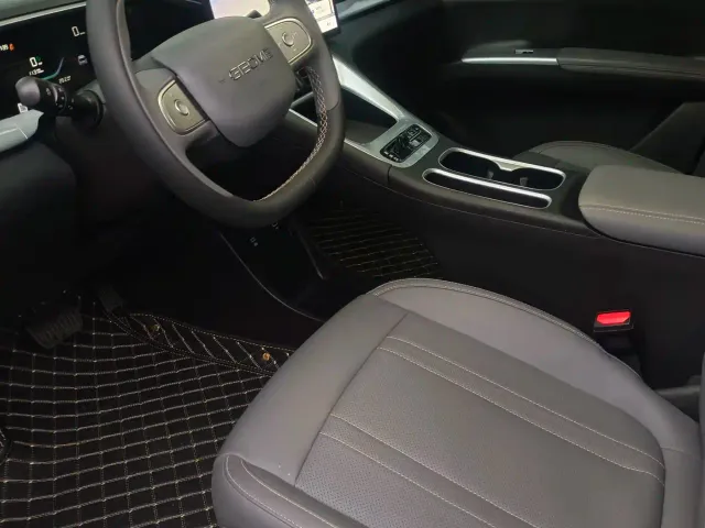 Geely Starry Wish — Фото автомобиля 5