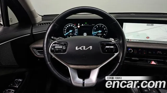Kia K8 — Фото автомобиля 15