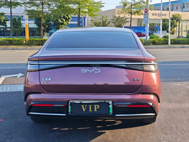 BYD Seal — Фото автомобиля 14