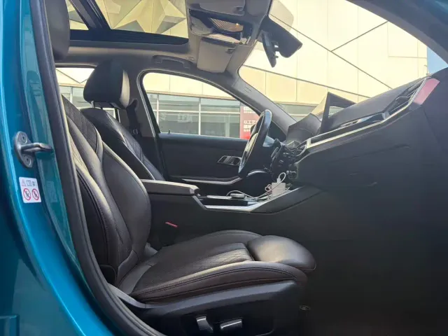 BMW i3 — Фото автомобиля 6