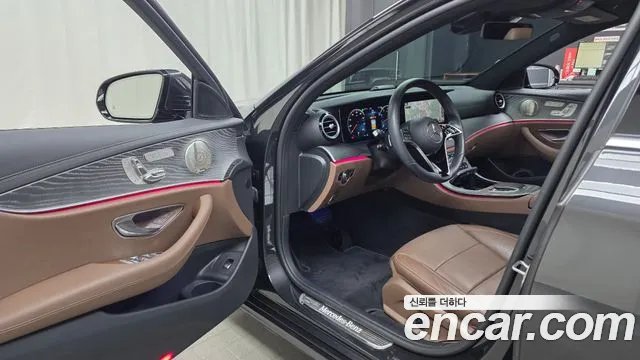 Mercedes-Benz E-Class W213 — Фото автомобиля 10