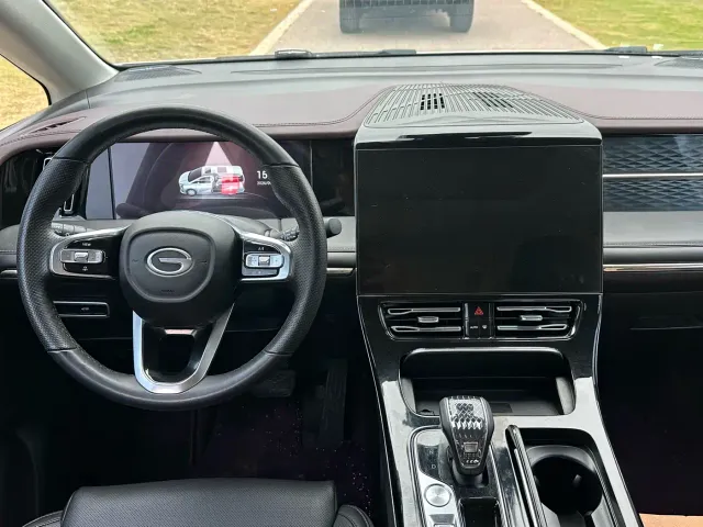 GAC Trumpchi M8 — Фото автомобиля 4
