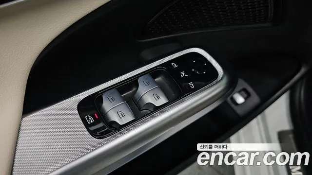 Mercedes-Benz E-Class W214 — Фото автомобиля 25