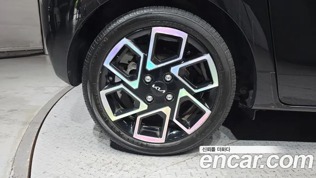 Kia RAY Новый Kia Ray Signature — Фото автомобиля 5