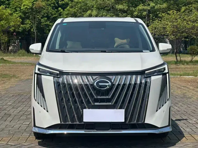 GAC Trumpchi M8 — Фото автомобиля 2