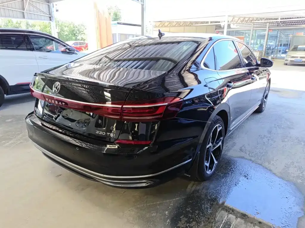 Volkswagen Passat 2024 330TSI Starlight Elite Edition — Фото автомобиля 4