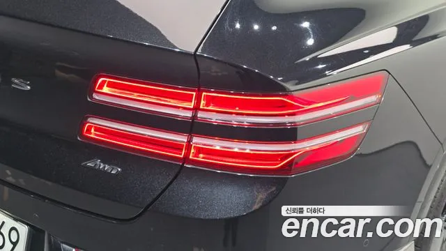 Genesis GV80 — Фото автомобиля 8