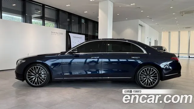 Mercedes-Benz S-Class — Фото автомобиля 8