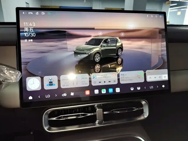 Leapmotor B10 — Фото автомобиля 12