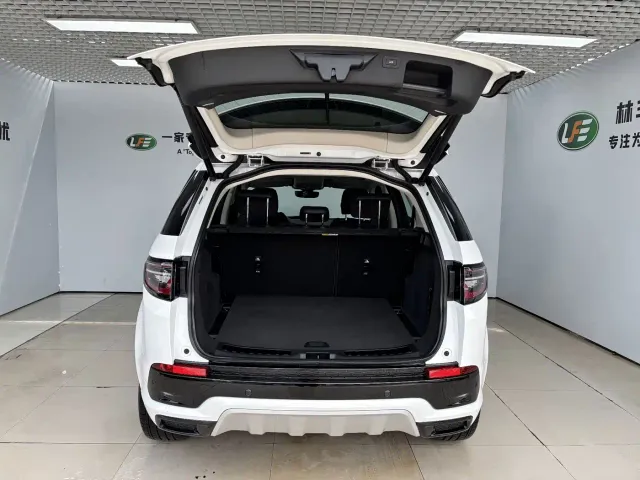 Land Rover Discovery Sport — Фото автомобиля 29