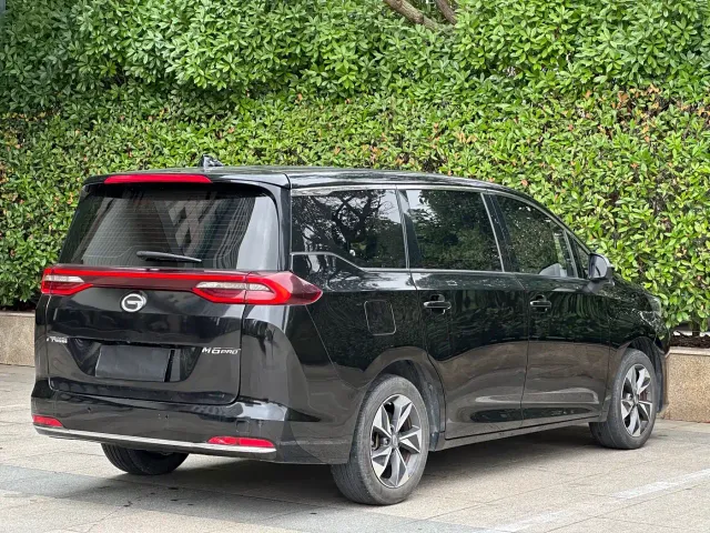 GAC Trumpchi M6 — Фото автомобиля 3