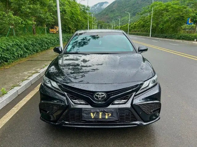 Toyota Camry — Фото автомобиля 4